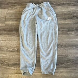 Nike Kids Heather Gray Jogger Sweatpants with White Logo